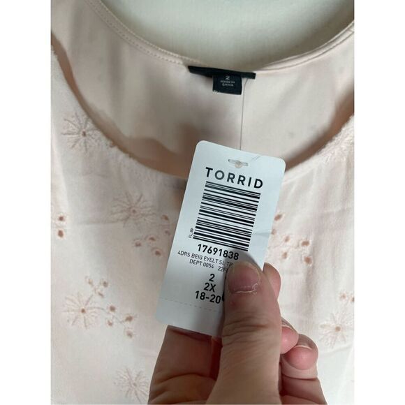 Torrid Trapeze Cami Dress - Eyelet Crepe Light Pink size 2X NWT - Picture 9 of 16